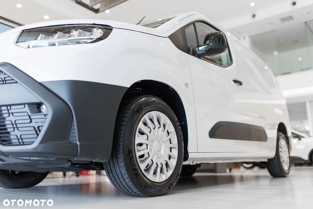 Toyota Proace City - 12