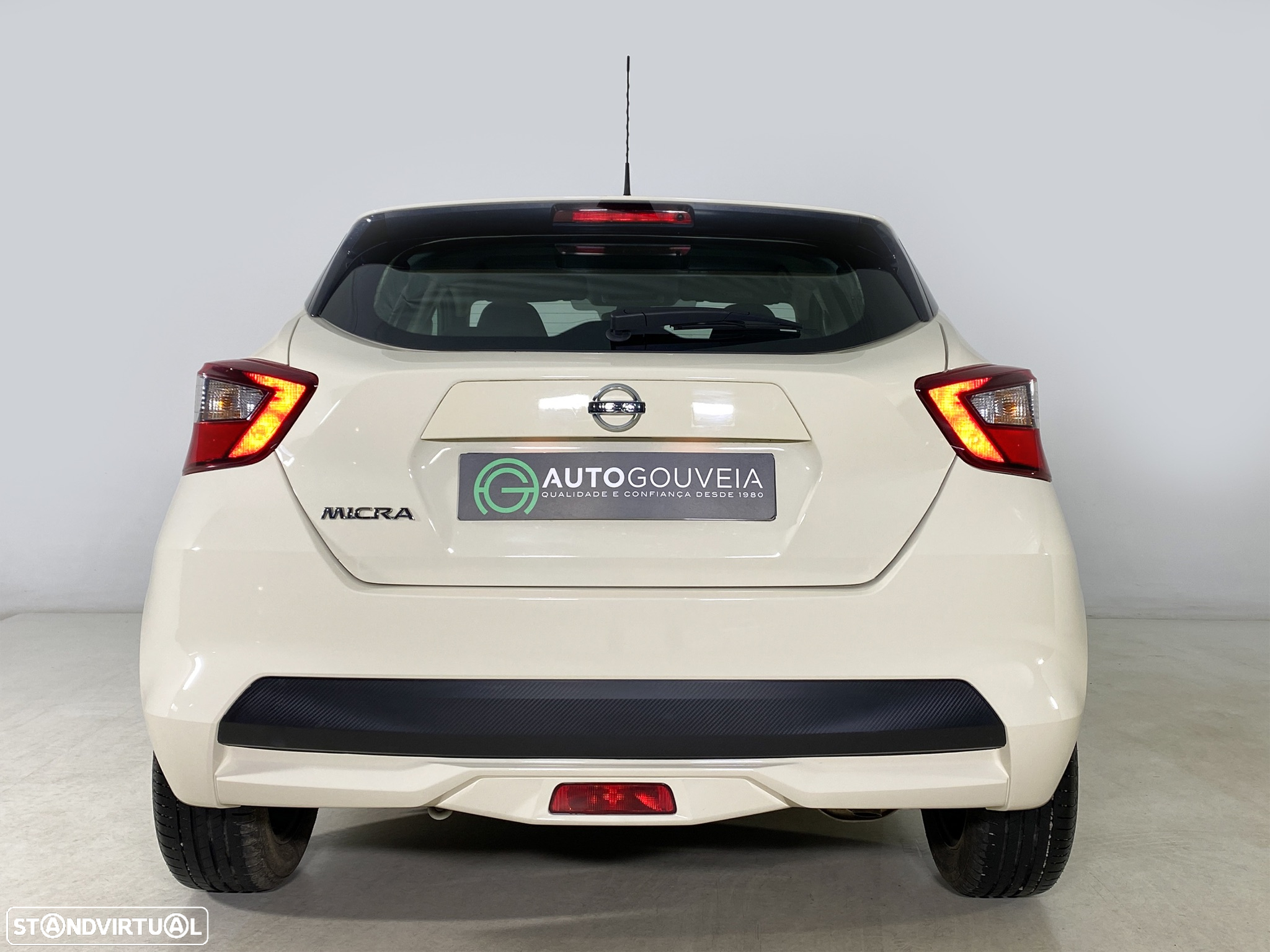 Nissan Micra 1.0 IG-T Acenta - 3