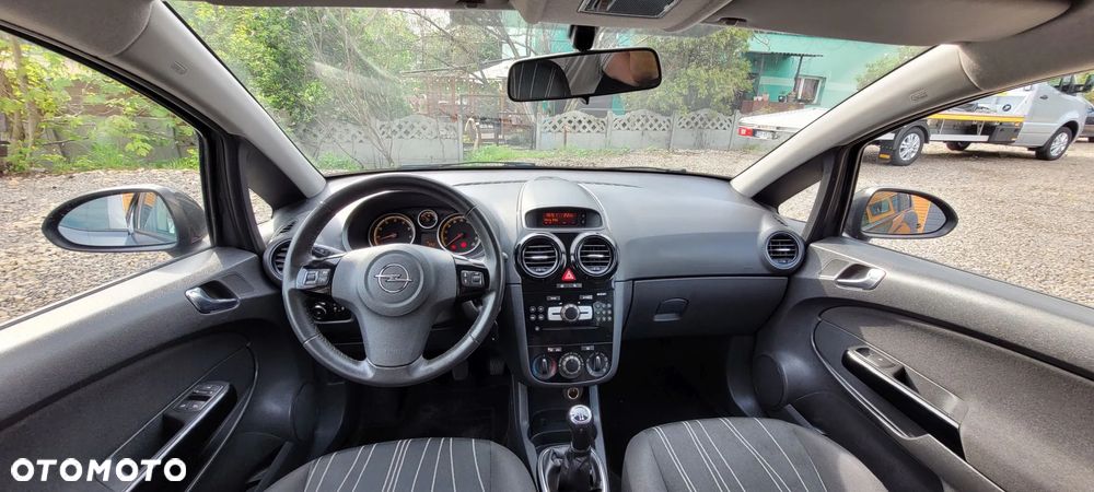 Opel Corsa 1.2 16V 111 - 15