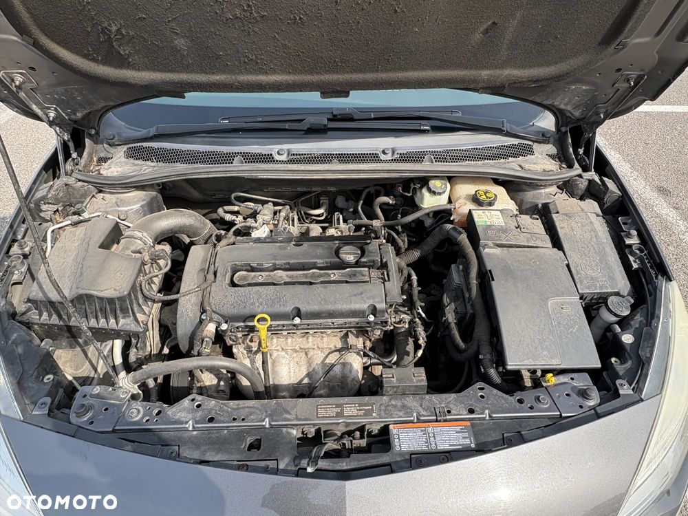 Opel Astra 1.6 Active - 34