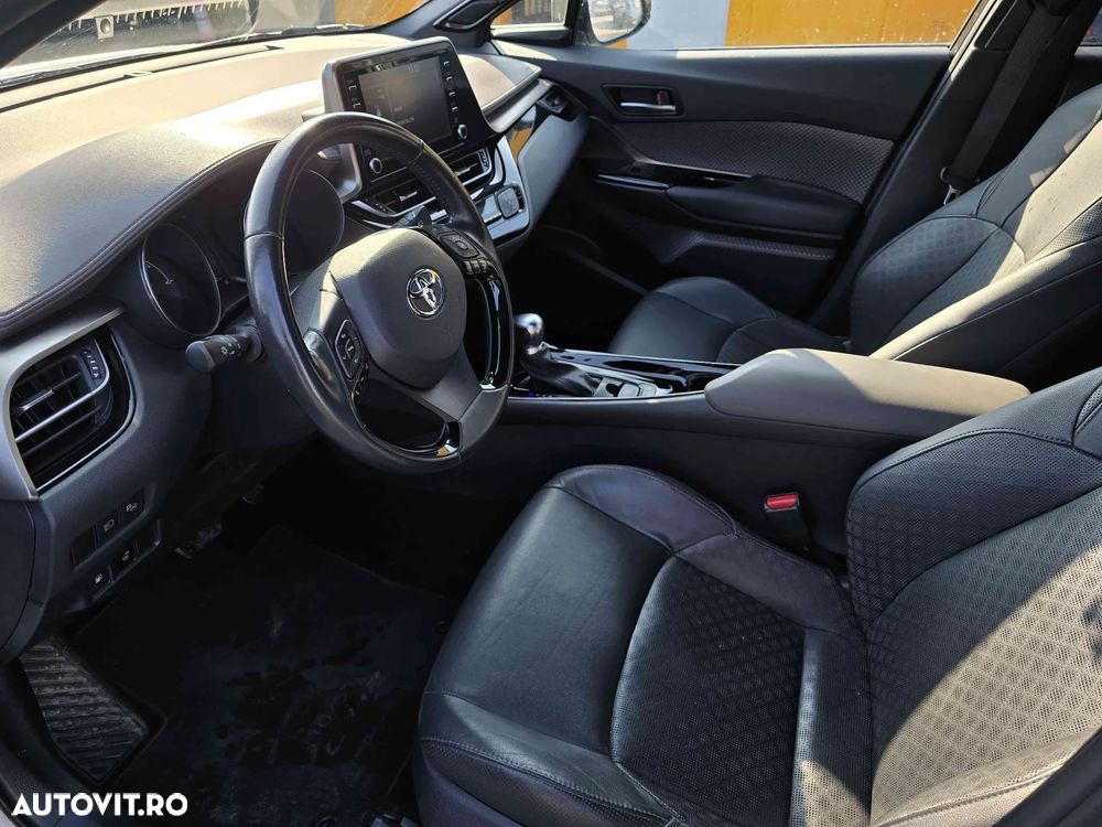 Toyota C-HR - 8