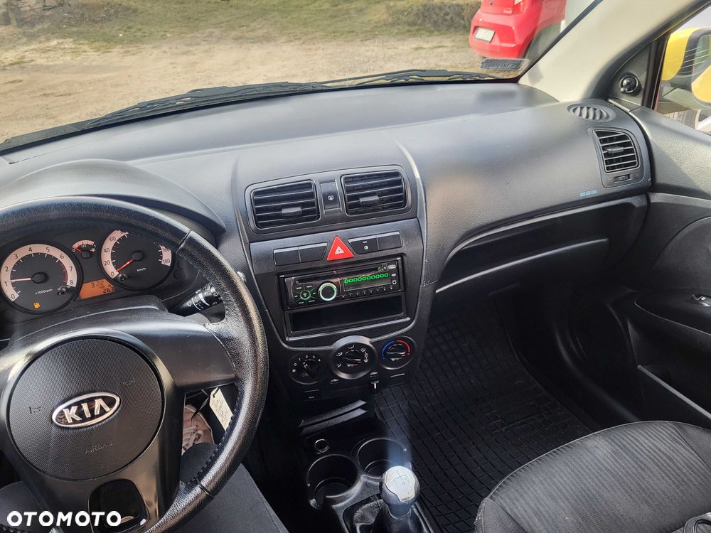Kia Picanto - 7