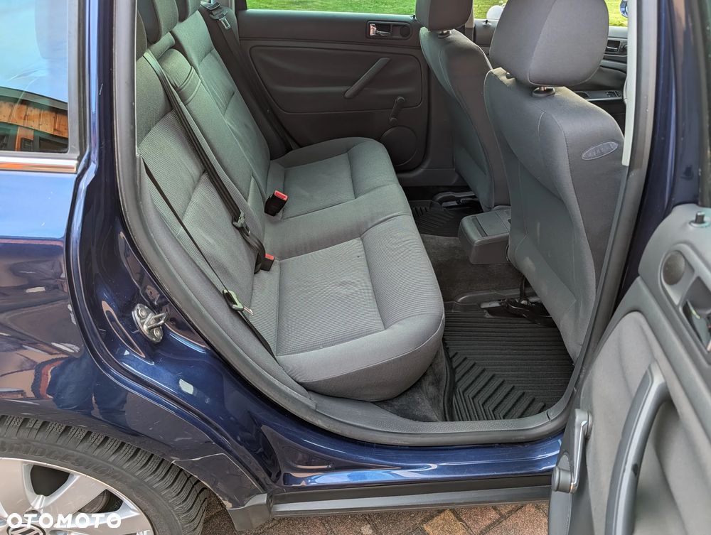 Volkswagen Passat 1.9 TDI - 21