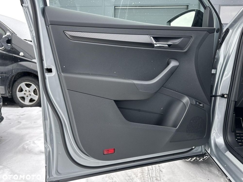 Skoda Karoq 2.0 TSI 4x4 Sportline DSG - 11