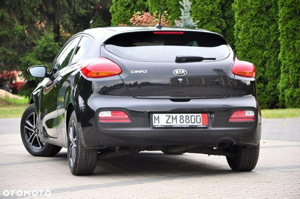 Kia ProCeed - 19