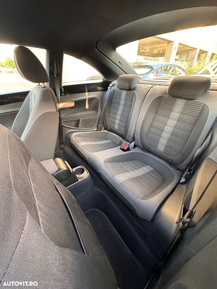 Volkswagen Beetle 2.0 TDI DSG6 Sport - 9
