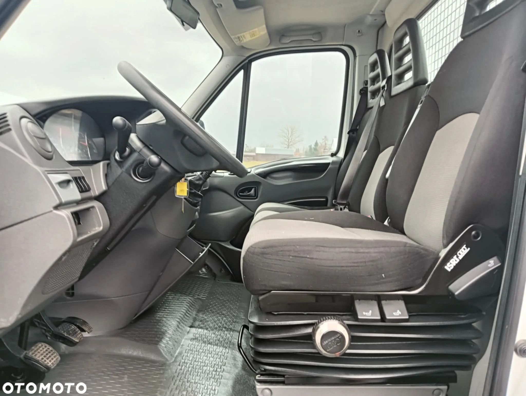Iveco 35C13,35C12, 35C14, 35C15 - 11