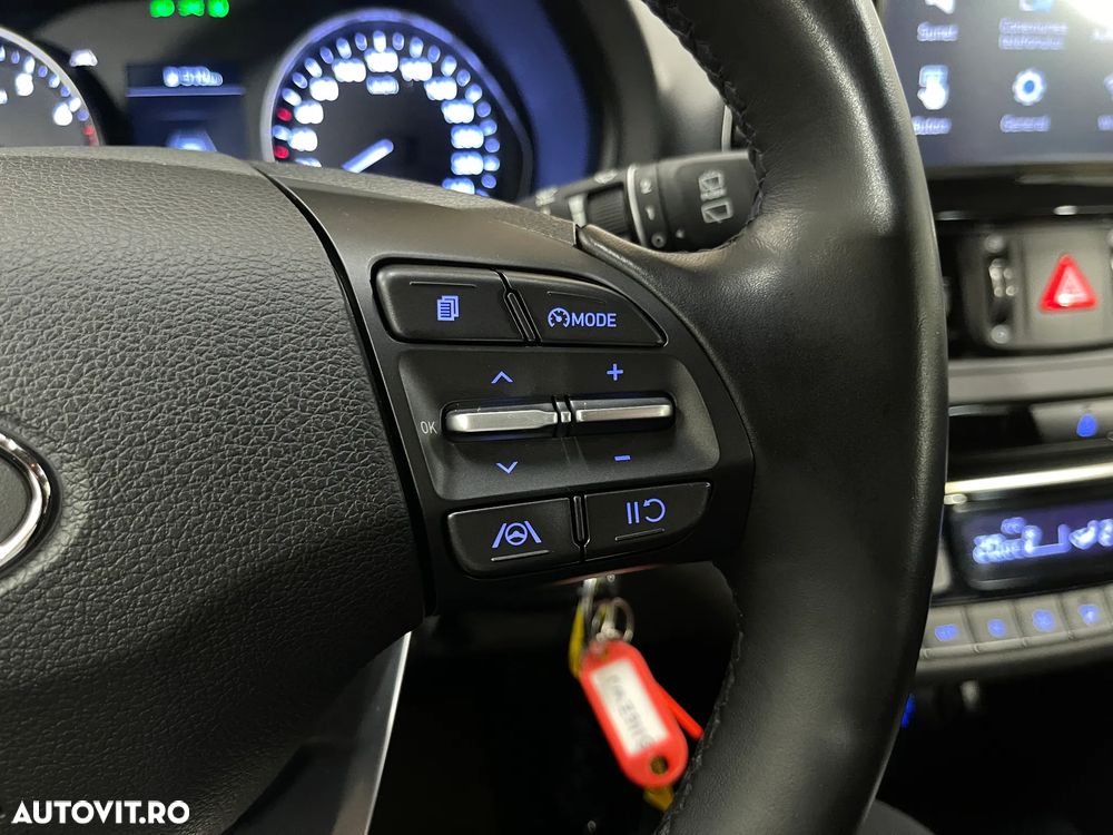 Hyundai i30 1.5 110CP M/T Highway - 22
