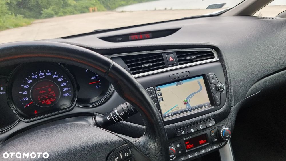Kia Ceed 1.6 CRDi XL - 32