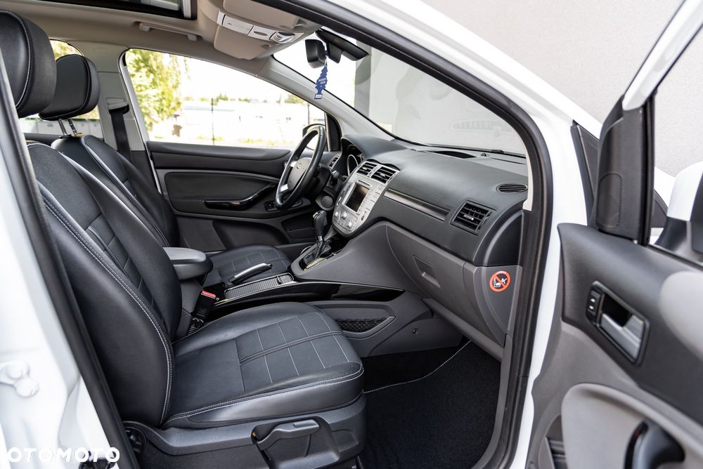 Ford Kuga 2.0 TDCi 4x4 Titanium - 24