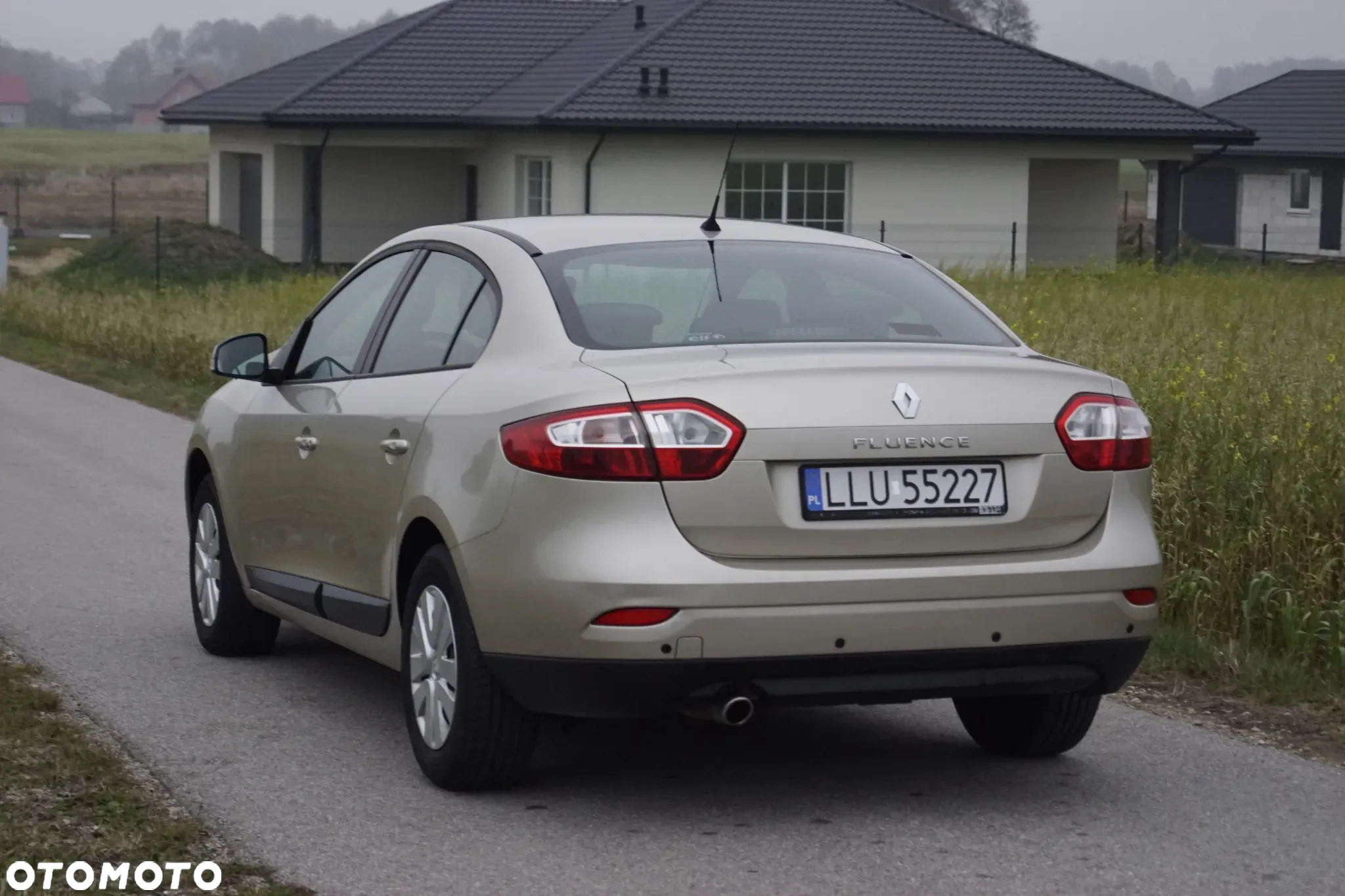 Renault Fluence 1.6 16V Expression Euro5 - 12