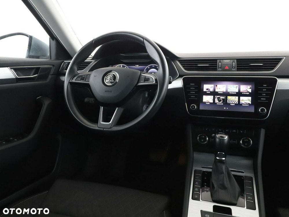 Skoda Superb 1.4 TSI Plug-In Hybrid Ambition DSG - 18