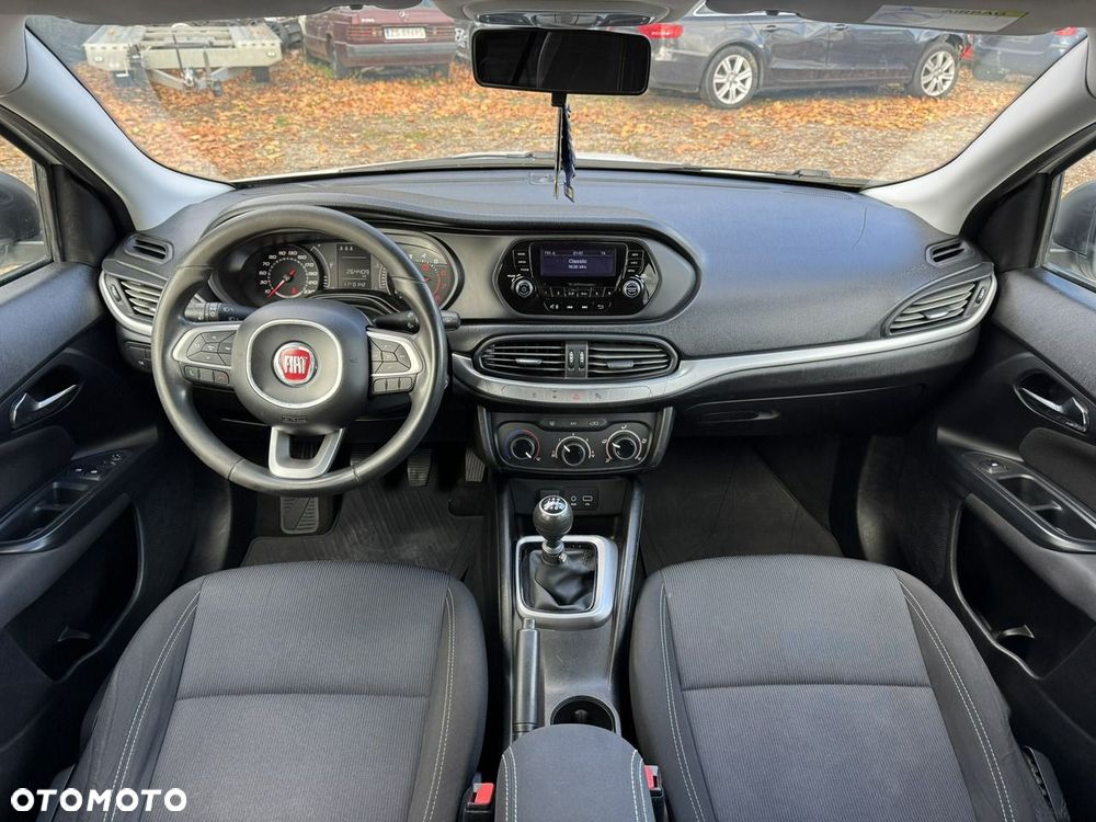 Fiat Tipo - 18
