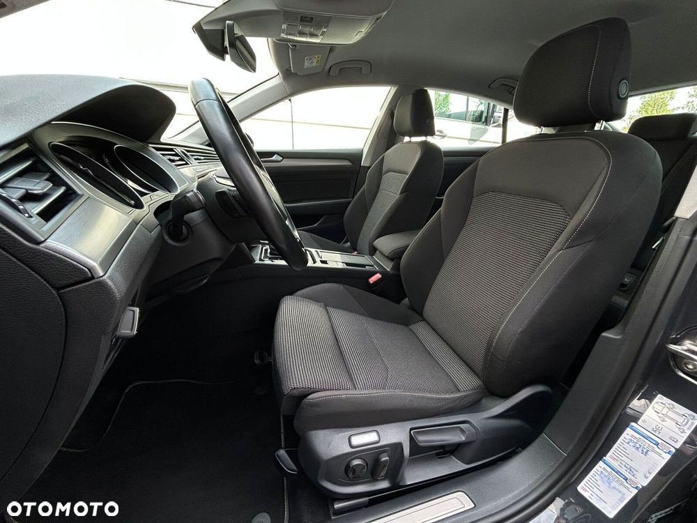 Volkswagen Arteon 2.0 TSI Essence DSG - 9