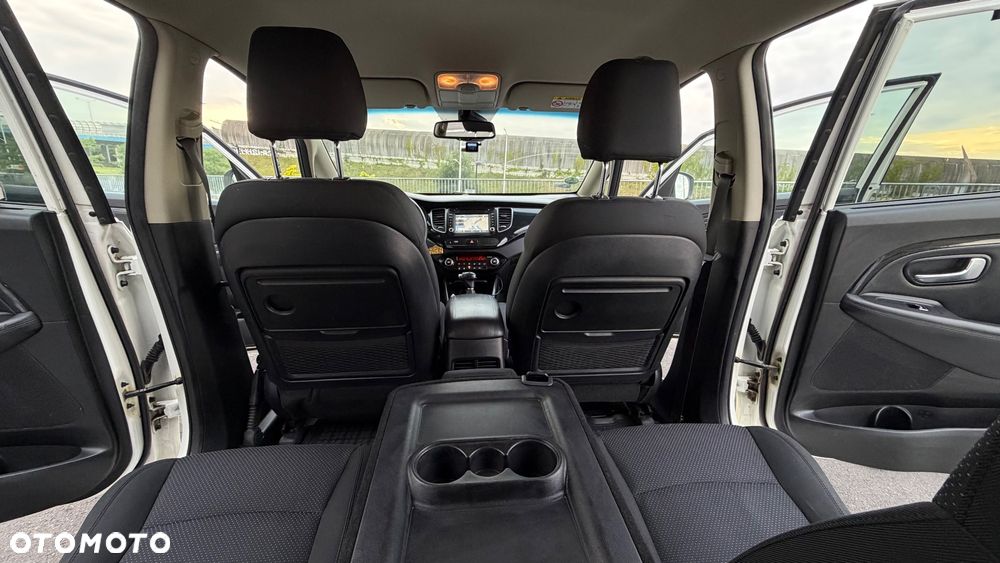Kia Carens 1.7 CRDi XL 7os 7DCT - 10