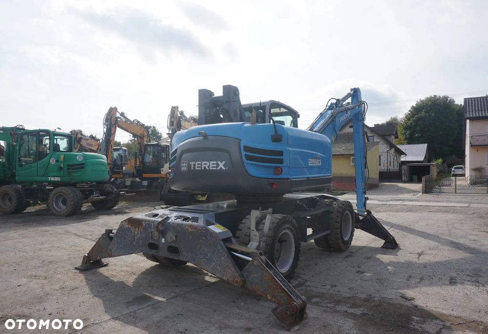 Terex Fuchs MHL 250 - 6