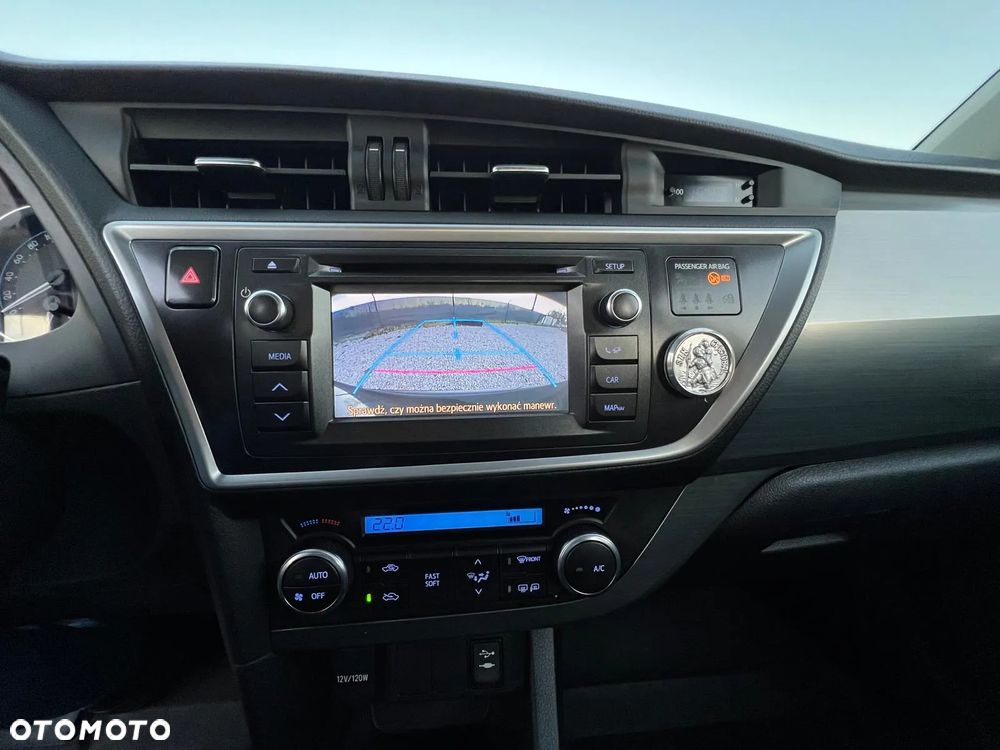 Toyota Auris 1.6 Dynamic - 31