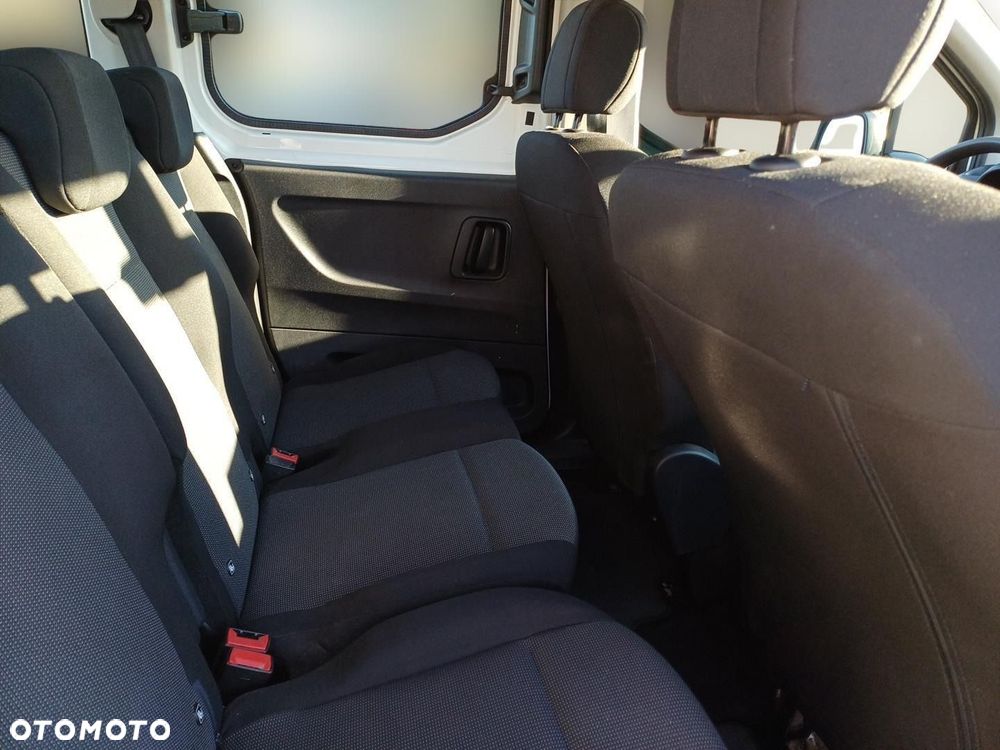 Toyota Proace City Verso 1.5 D-4D Combi - 10