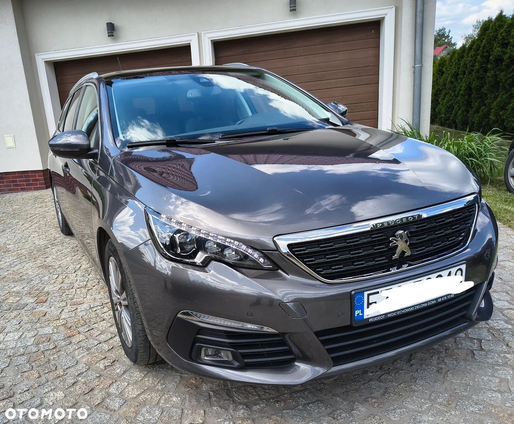 Peugeot 308 1.2 PureTech GPF Allure Pack S&S - 11