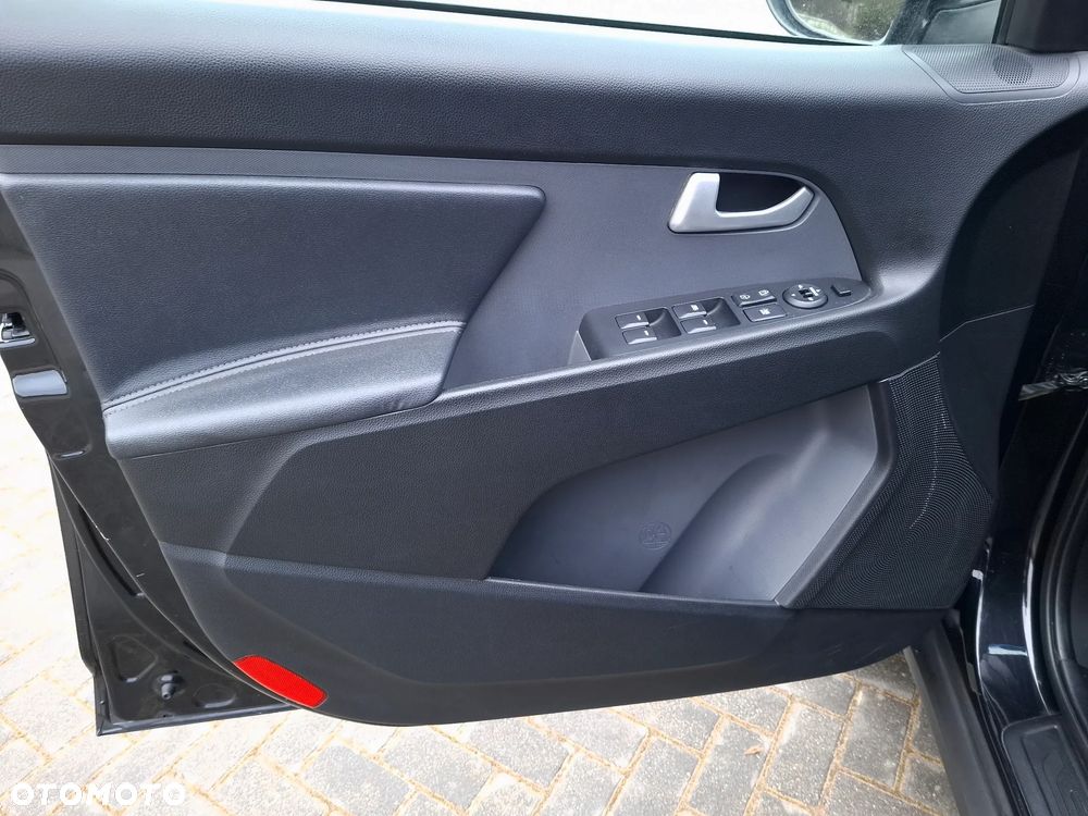 Kia Sportage 2.0 CRDI 2WD Spirit - 22