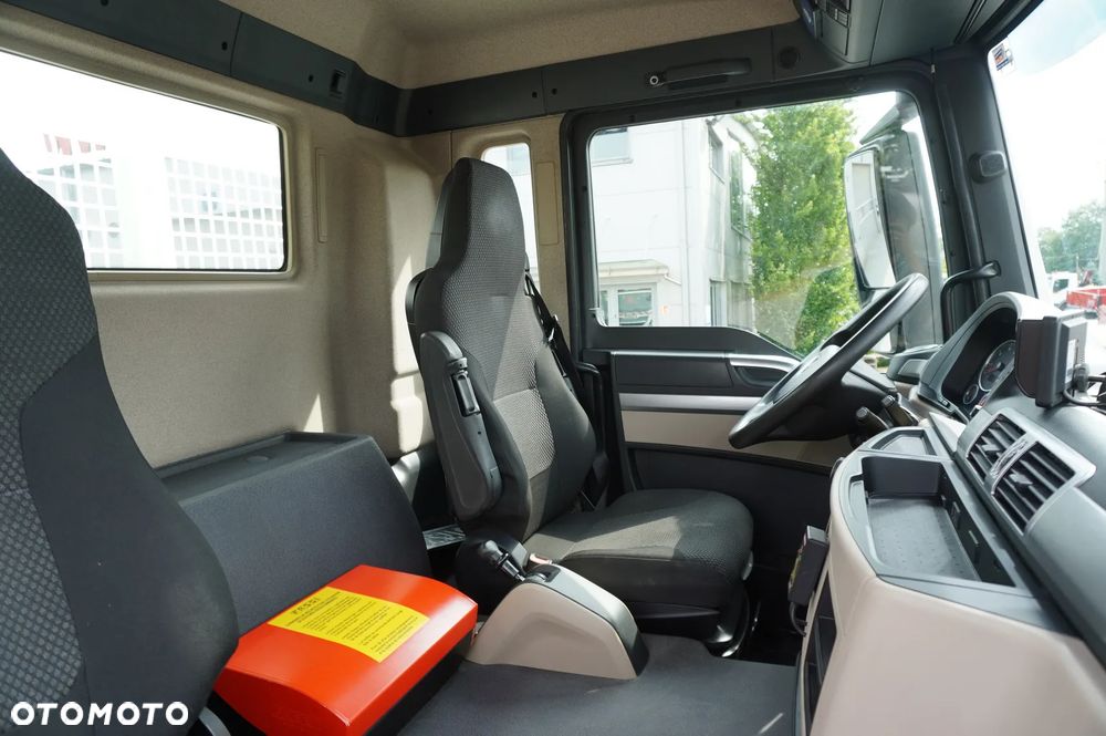MAN TGS 26.420 6x4 / Fassi F215A.2.24 / Pilot / Rotator / 160 tys. km! / platforma 6.7 m_246474 - 25