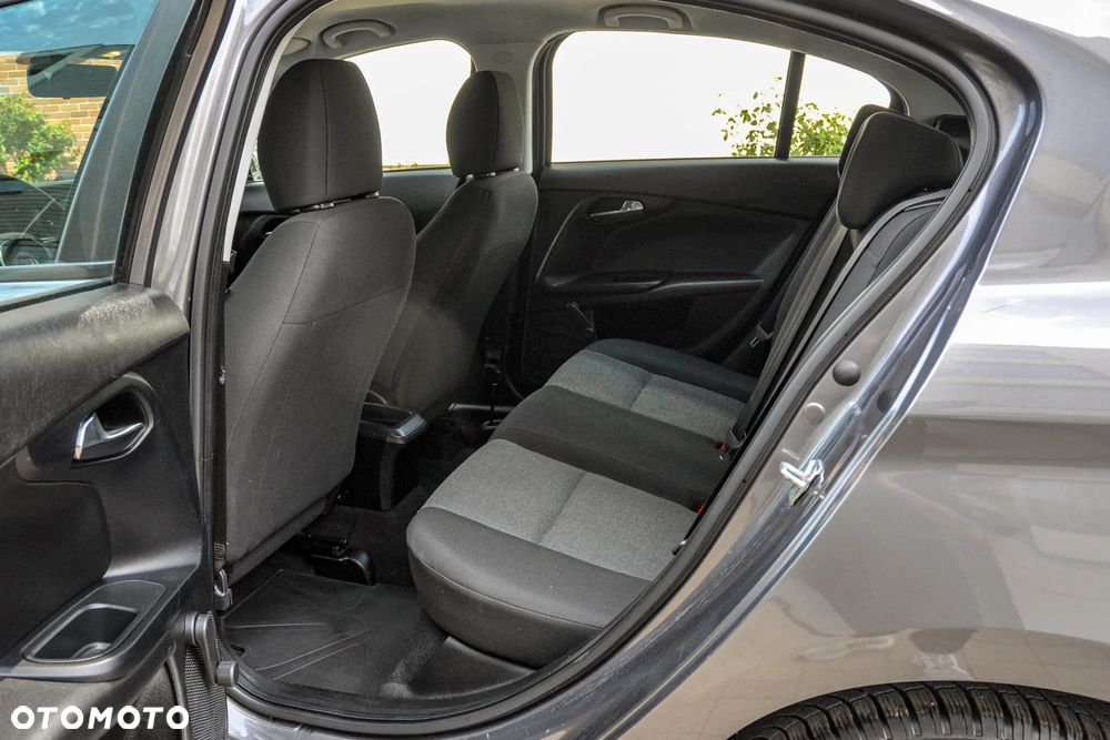 Fiat Tipo - 8