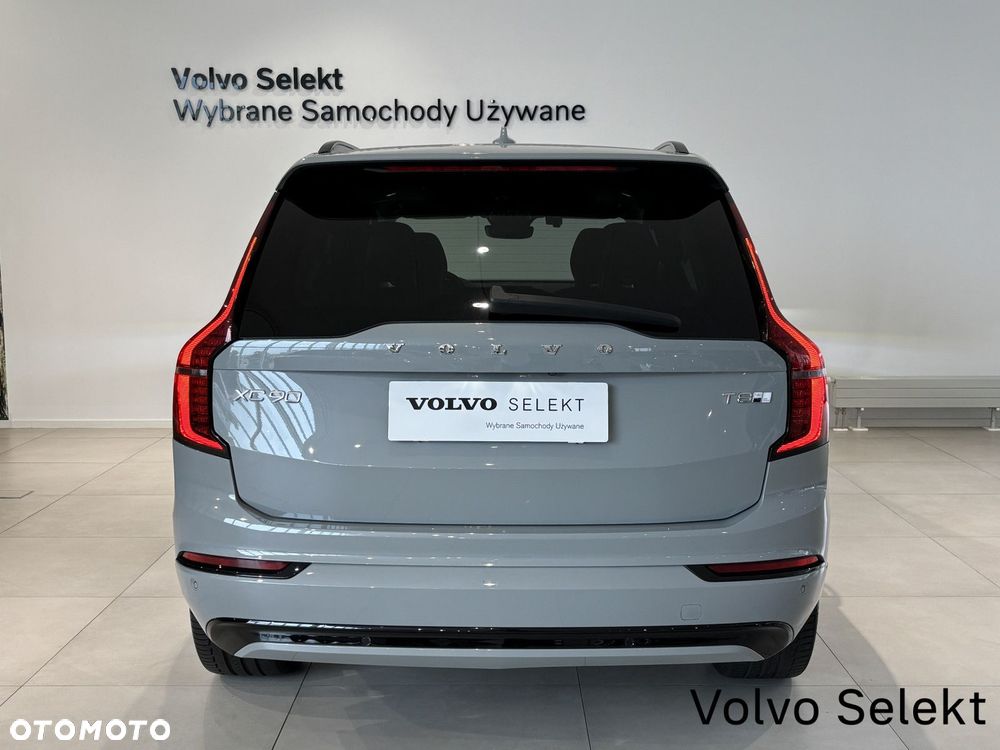 Volvo XC 90 - 8