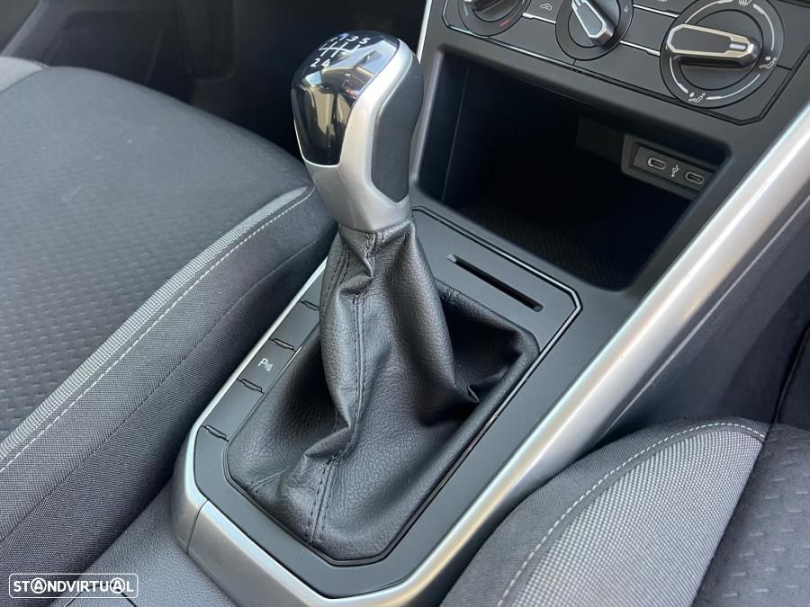 VW Taigo 1.0 TSI - 10