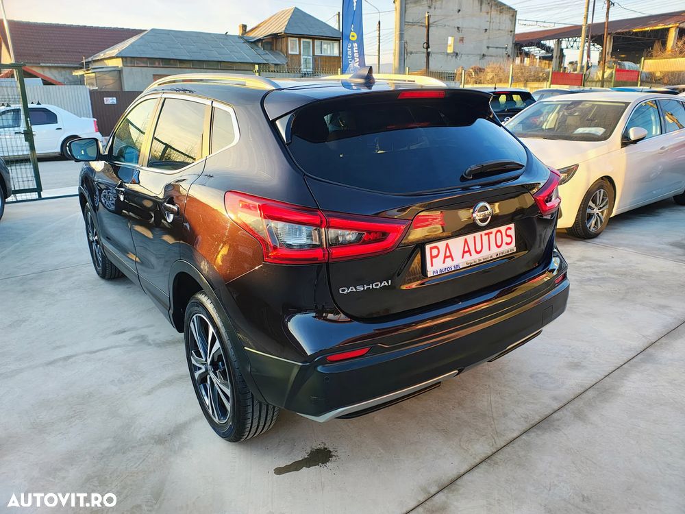 Nissan Qashqai 1.3 DIG-T N-CONNECTA - 27