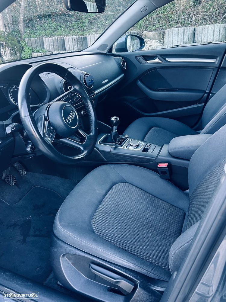 Audi A3 Sportback 1.6 TDI - 3