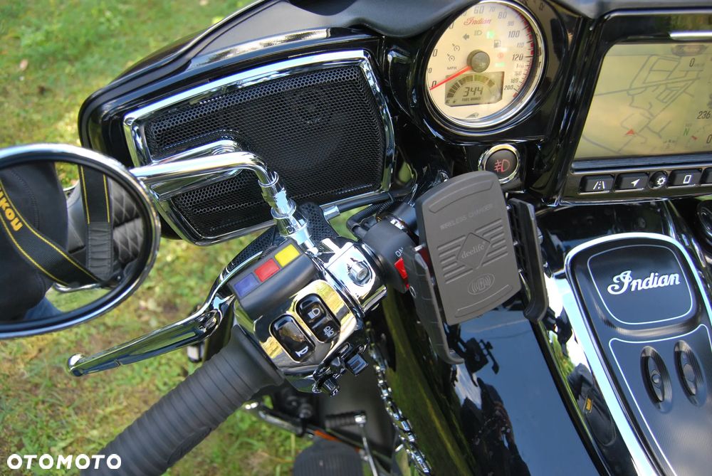 Indian Roadmaster - 15