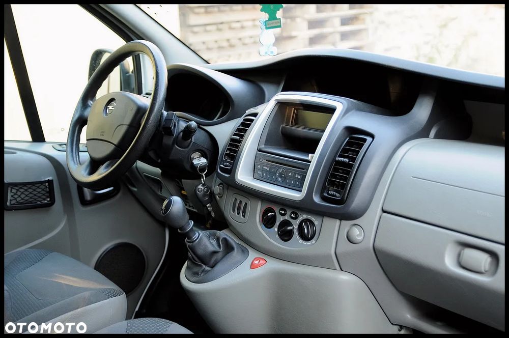 Opel Vivaro - 12