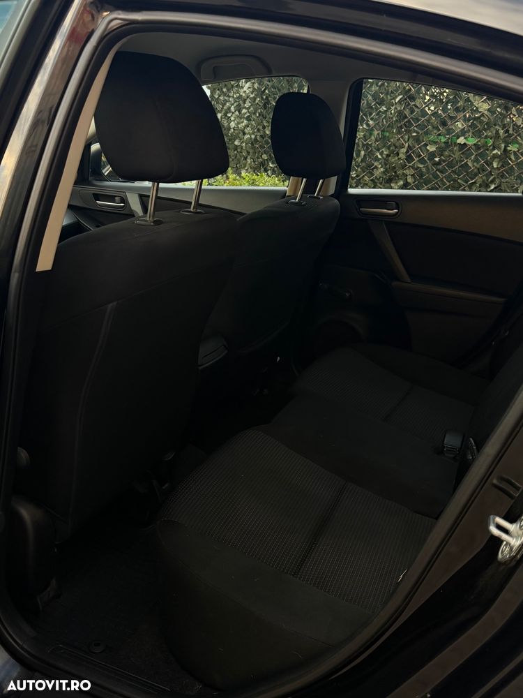 Mazda 3 1.6i CE - 10