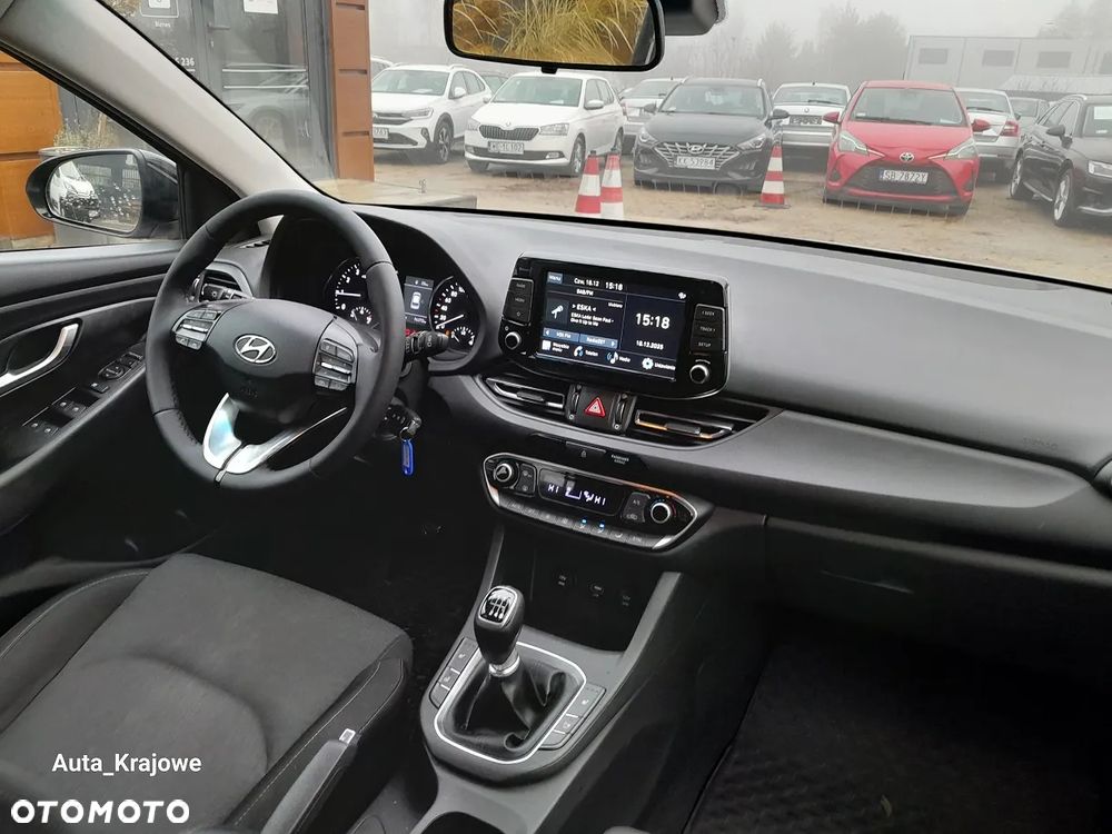 Hyundai i30 1.5 DPI Smart - 9