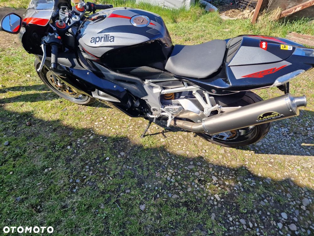 Aprilia RSV - 6