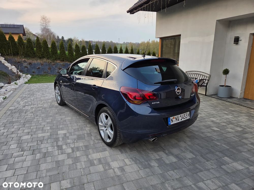 Opel Astra 1.4 Turbo Edition Sport - 16