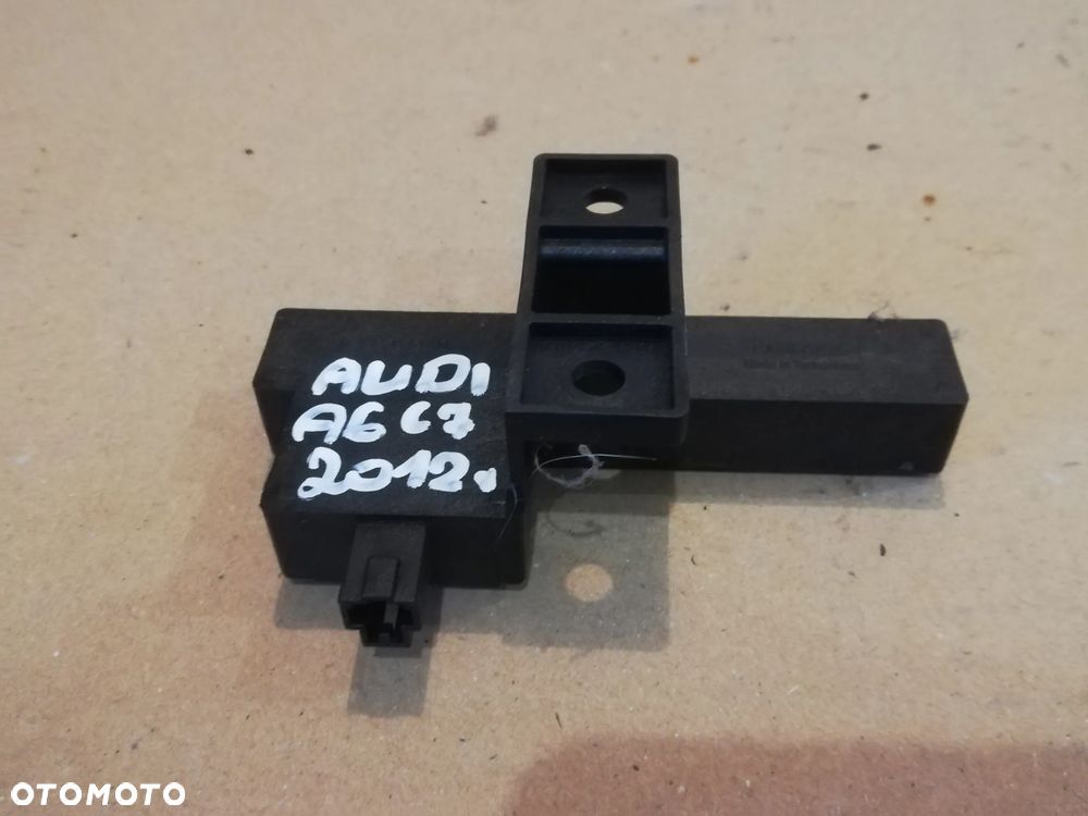 Antena keyless AUDI A6 (4G2, C7, 4GC) 8K0907247 - 3
