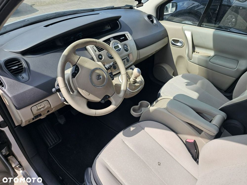 Renault Scenic 1.5 dCi Expression - 24