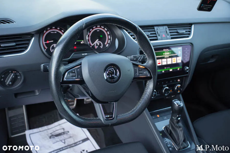 Skoda Octavia 2.0 TDI RS DSG - 19
