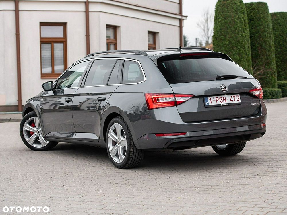 Skoda Superb 1.6 TDI Ambition Greenline - 14