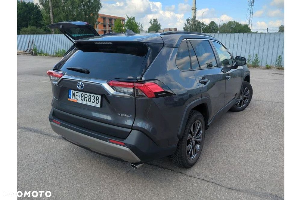 Toyota RAV4 - 3
