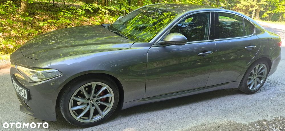 Alfa Romeo Giulia 2.2 D Turbo - 7