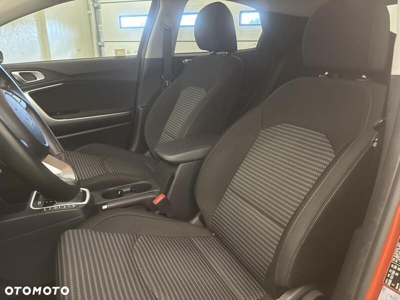 Kia XCeed 1.5 T-GDI M DCT - 11