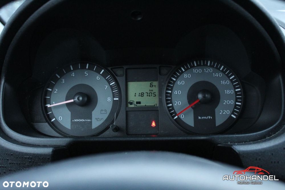 Mitsubishi Colt - 9