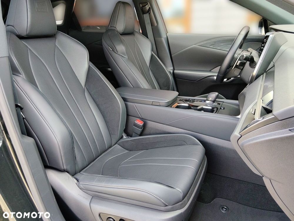 Lexus RX - 14