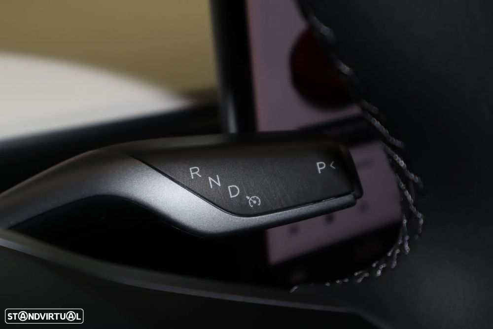 Tesla Model 3 Long Range AWD Dual Motor - 26
