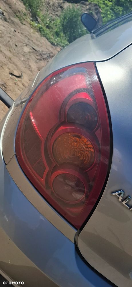 Nissan Almera na części - 3