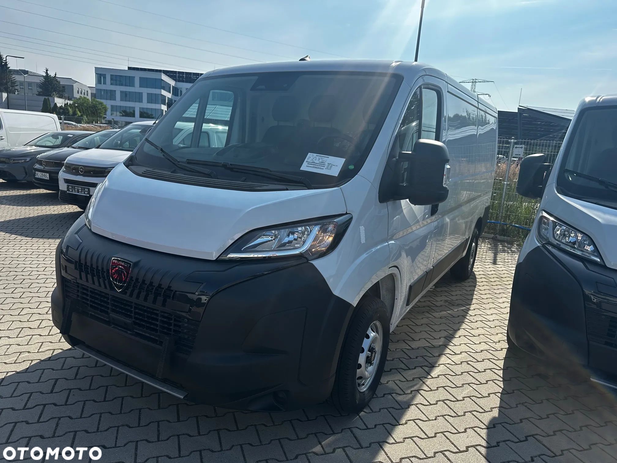 Peugeot Boxer Furgon L2H1 - 1