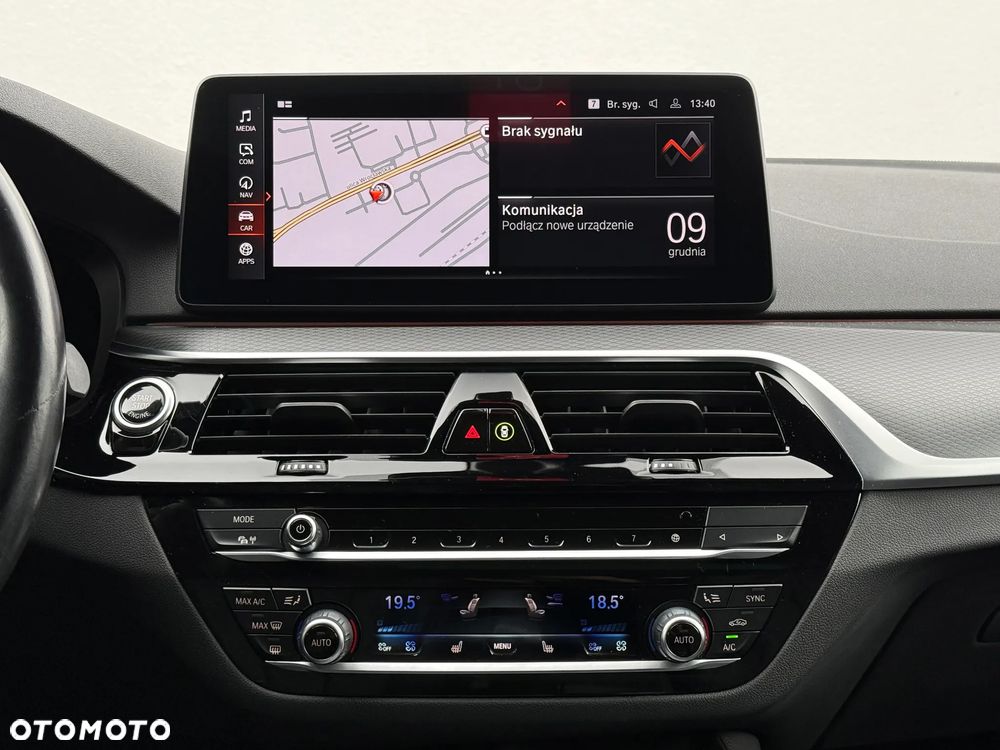 BMW Seria 5 520d xDrive M Sport Edition - 35