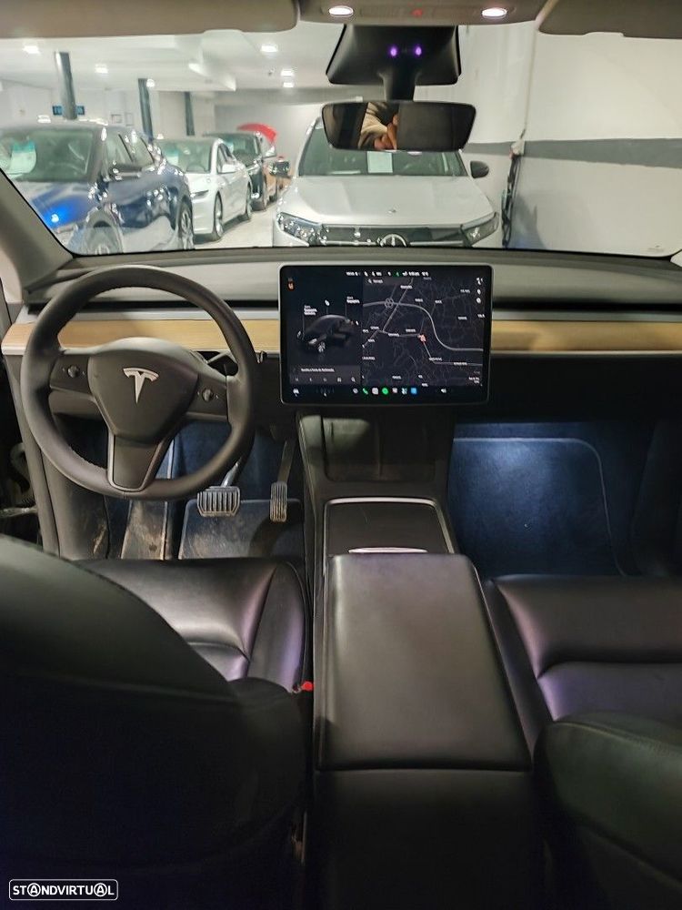 Tesla Model Y Tração Traseira - 10